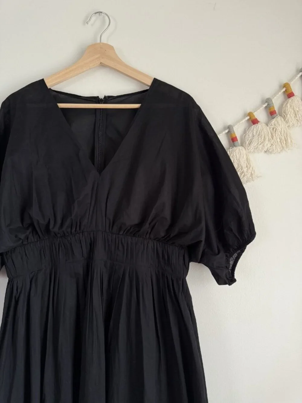 Banana Republic Volie Elbow Sleeve Gathered Midi Dress Black Beachy Whimsical M - Picture 6 of 11